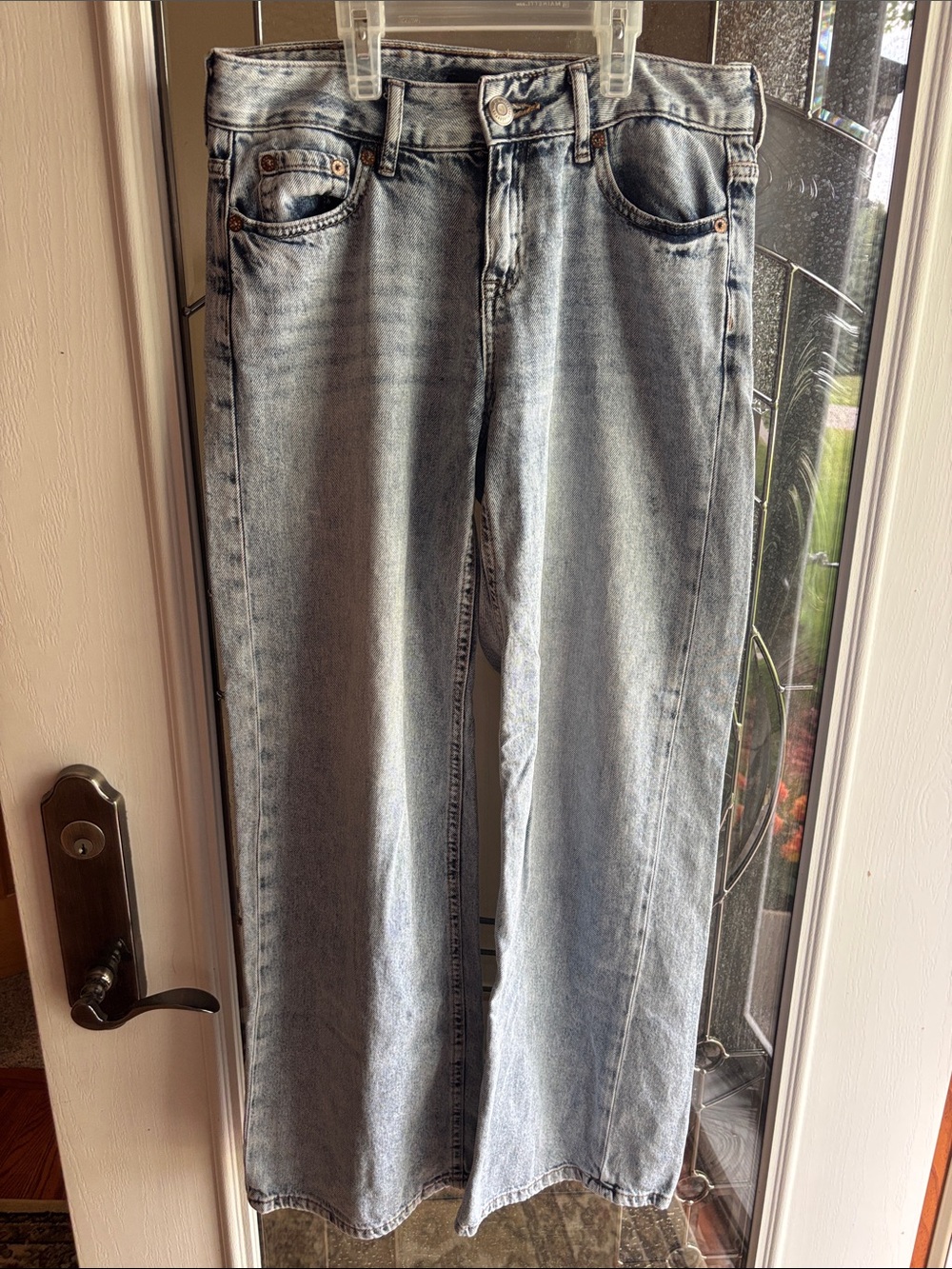 Aeropostale Women's Wide-Leg Jeans in Light Blue Wash